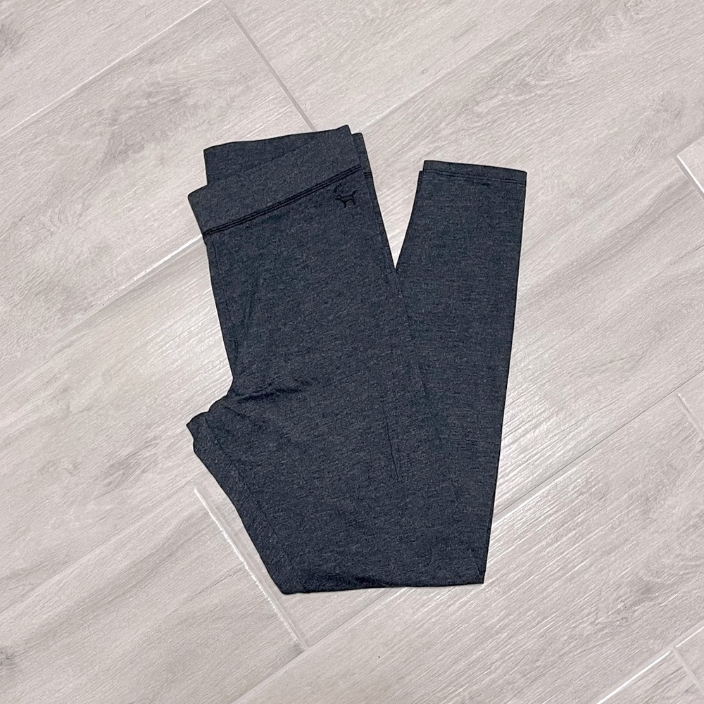 NWOT PINK Victoria’s Secret grey leggings